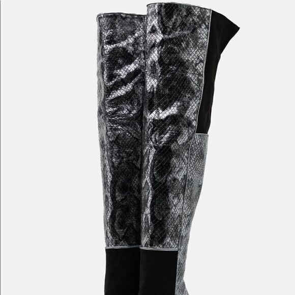 Leather over the knee boots - Picture 4 of 13